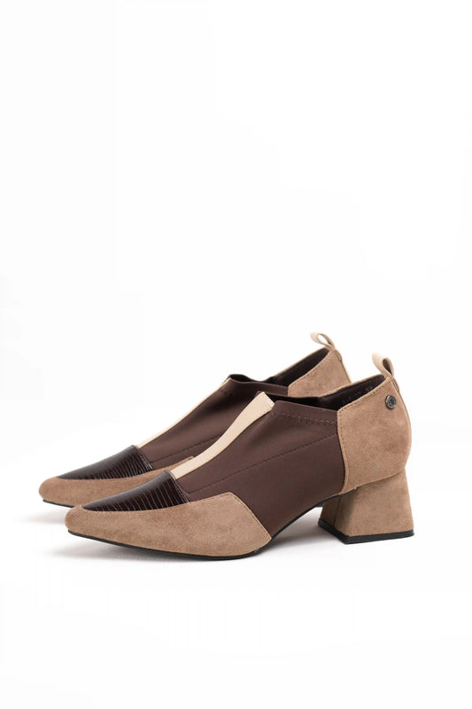 Botines de Tacón Medio con Contraste de Texturas y Punta Afilada