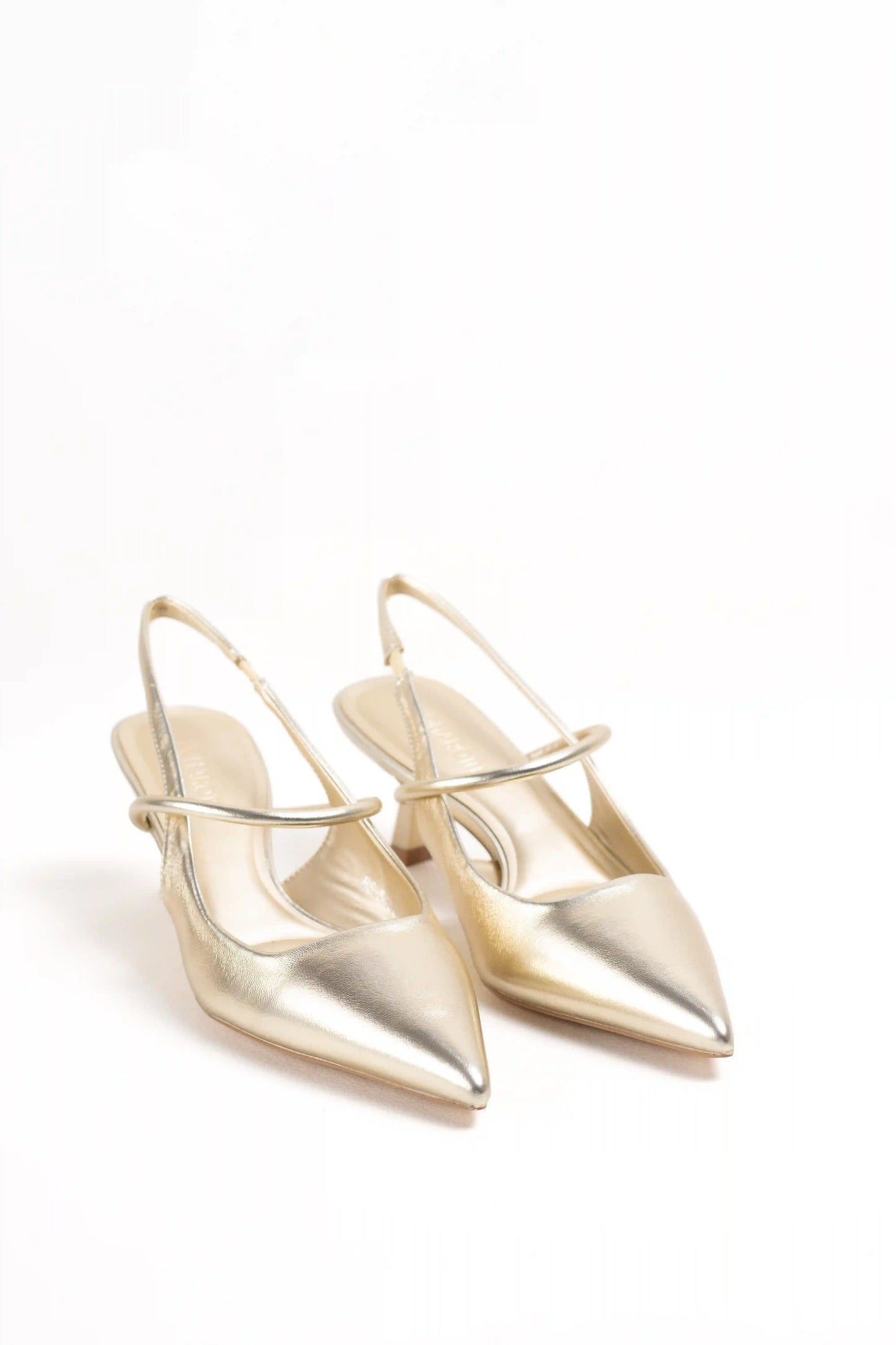 Zapatos de Tacón de Aguja con Tiras Cruzadas y Acabado Metalizado