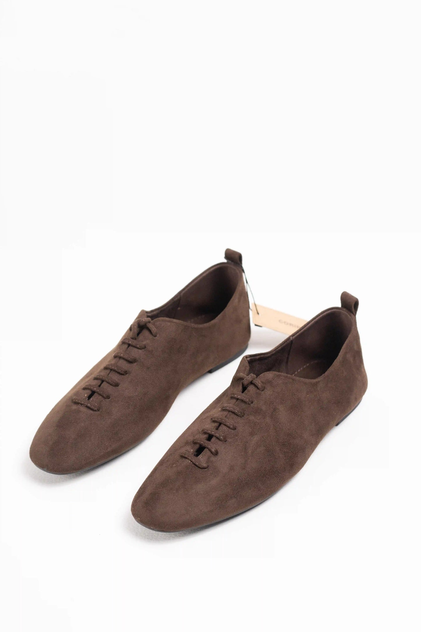 Zapatos Planos de Ante con Cordones y Punta Afilada Corina