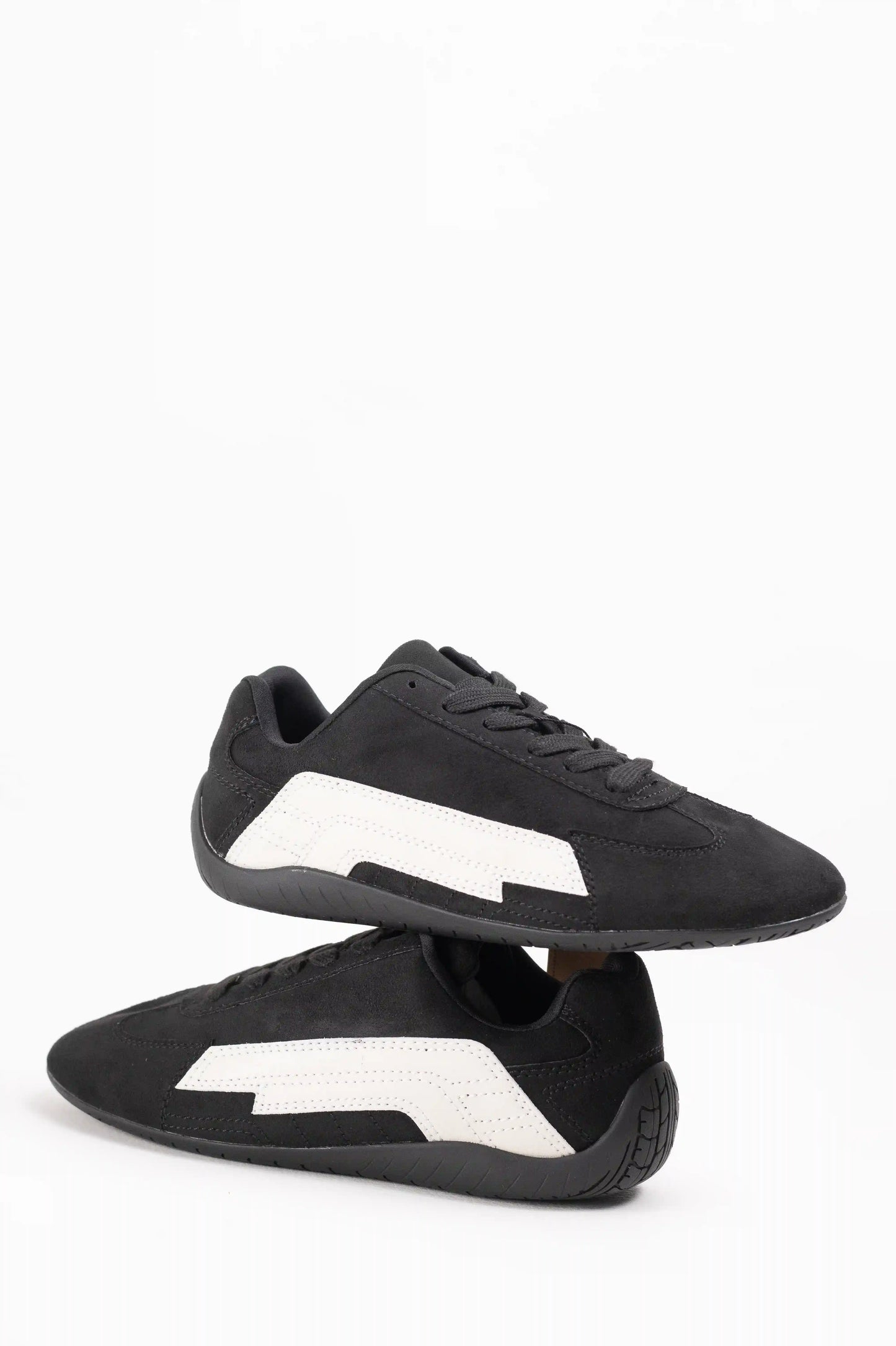 Zapatillas Deportivas de Ante con Detalles de Contraste y Suela Antideslizante