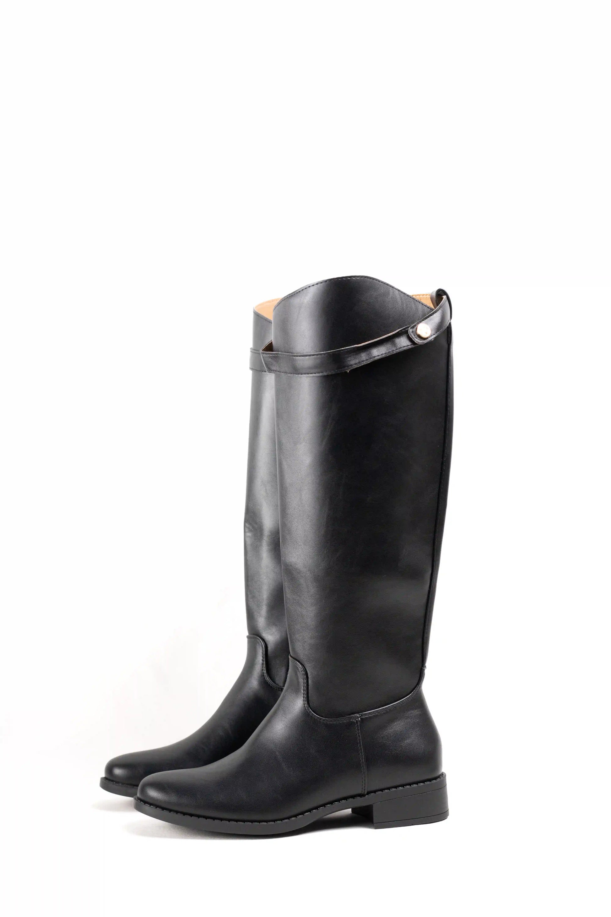 bota de montar alta negra con correa superior y tacon bajo Negro 36