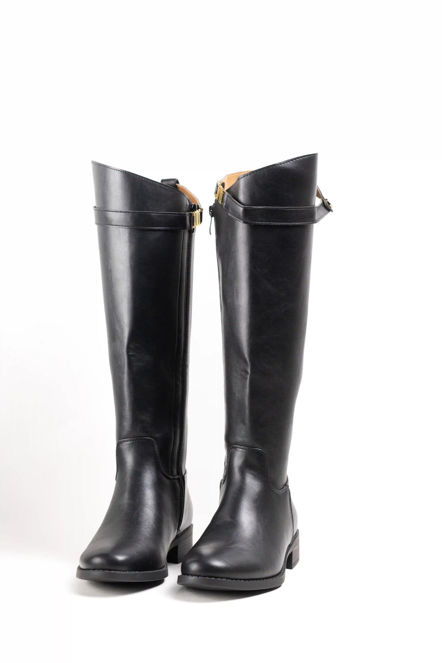 Bota de Montar Alta Negra con Correa Superior y Tacón Bajo