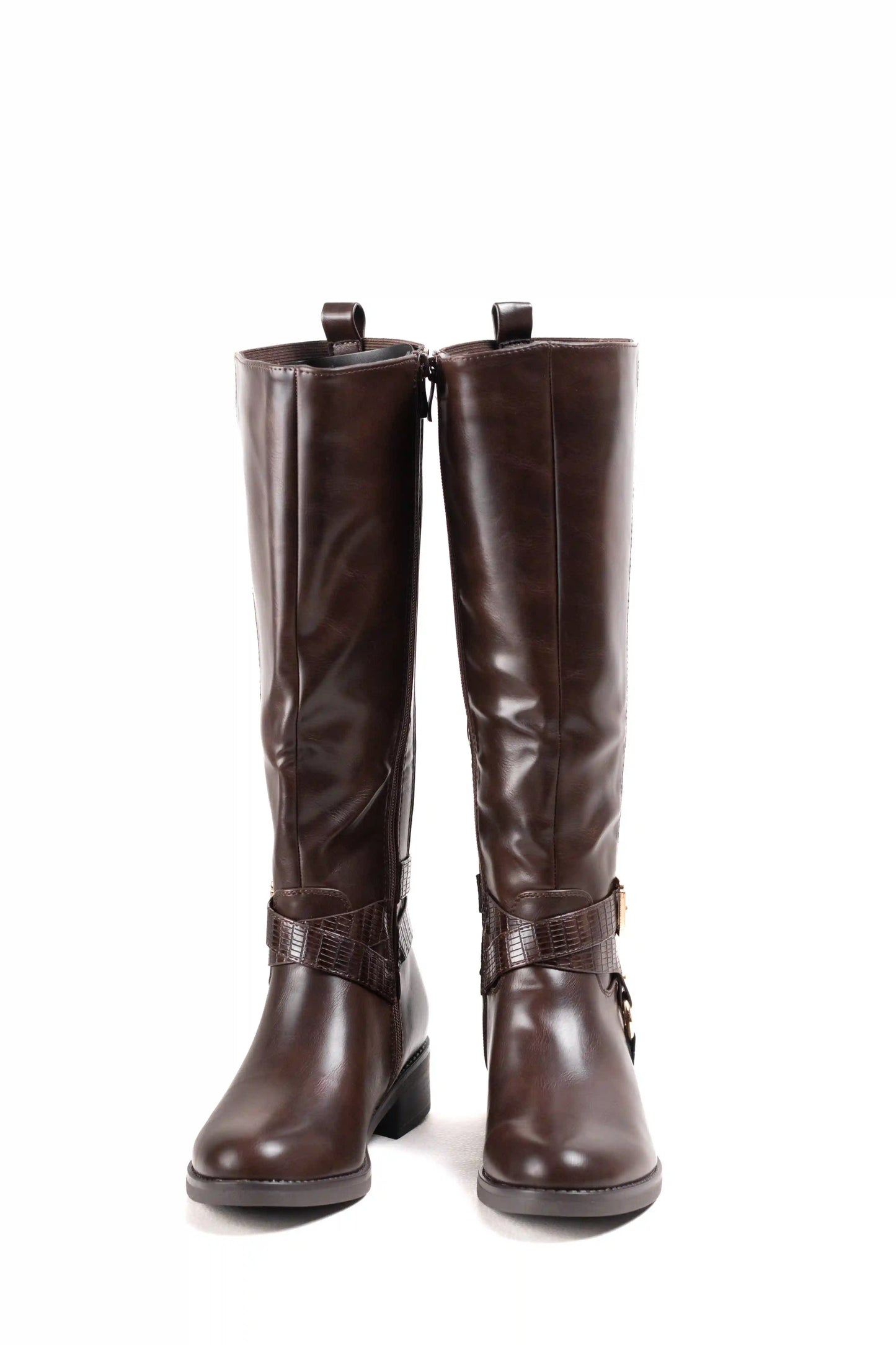 Bota Alta de Montar Marrón con Elástico Trasero, Correa de Cocodrilo y Tacón Bajo