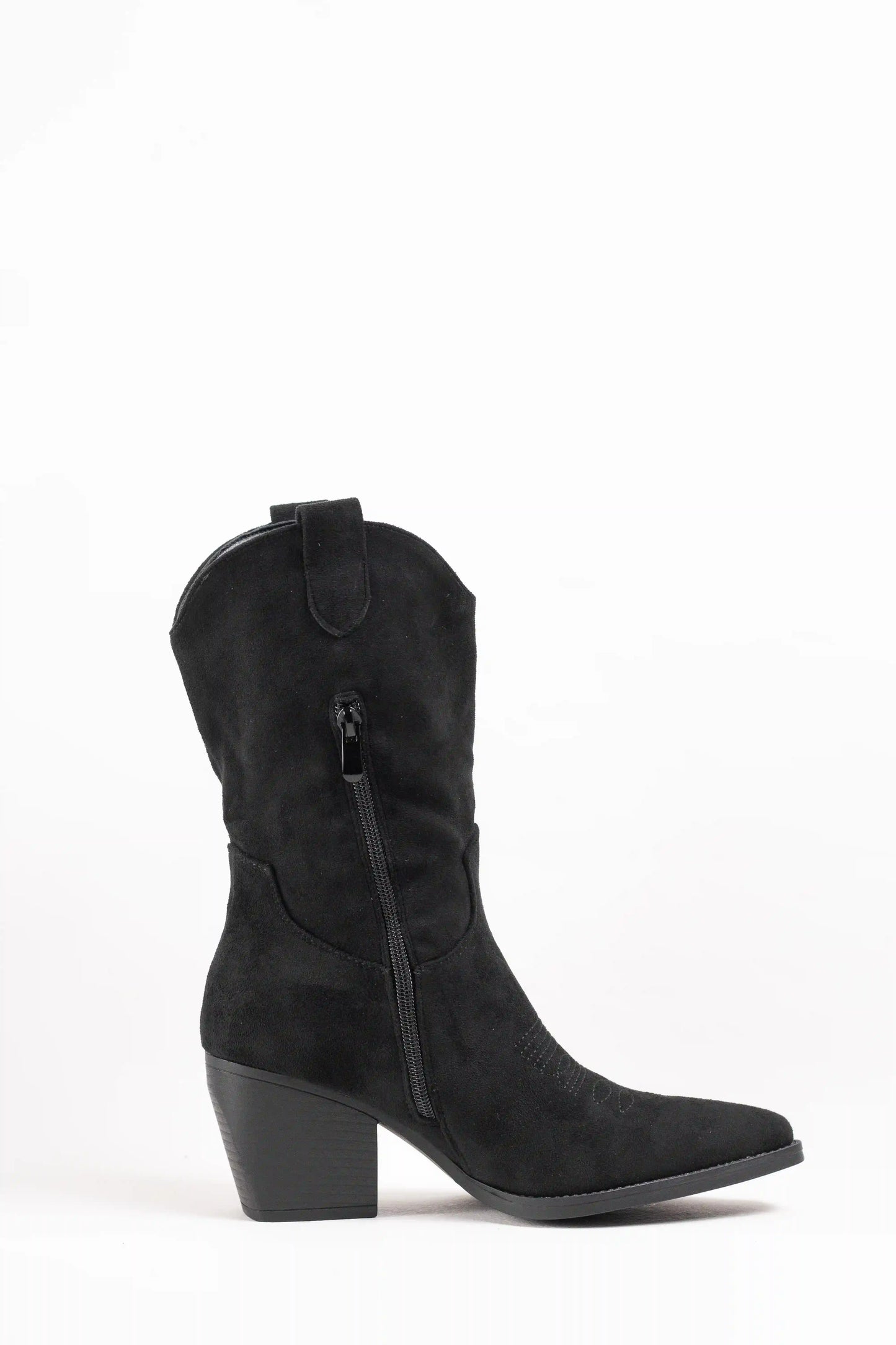 Botas cowboy con flecos y tacón de madera