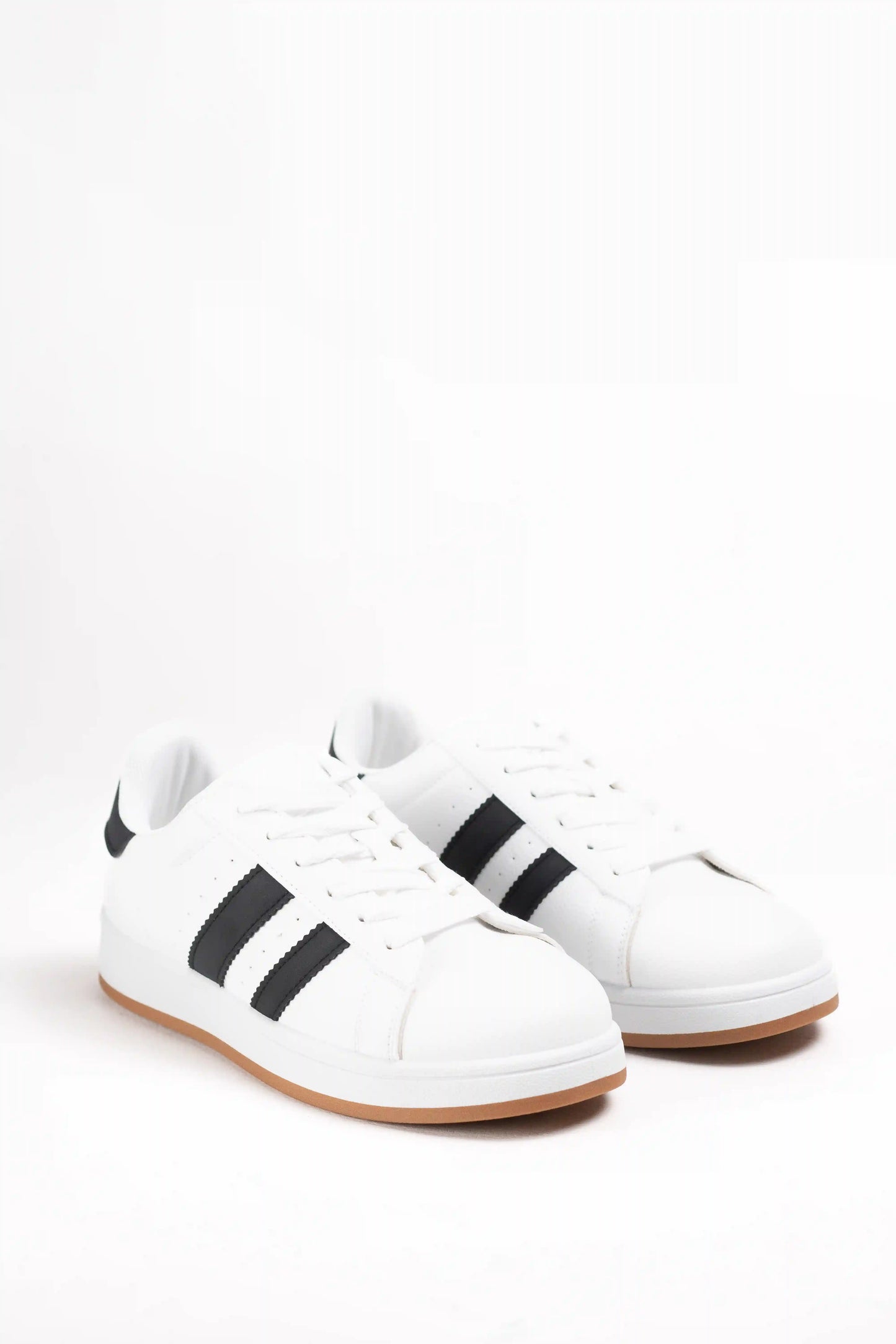 Zapatillas deportivas plataforma hombre con cordones estilo retro