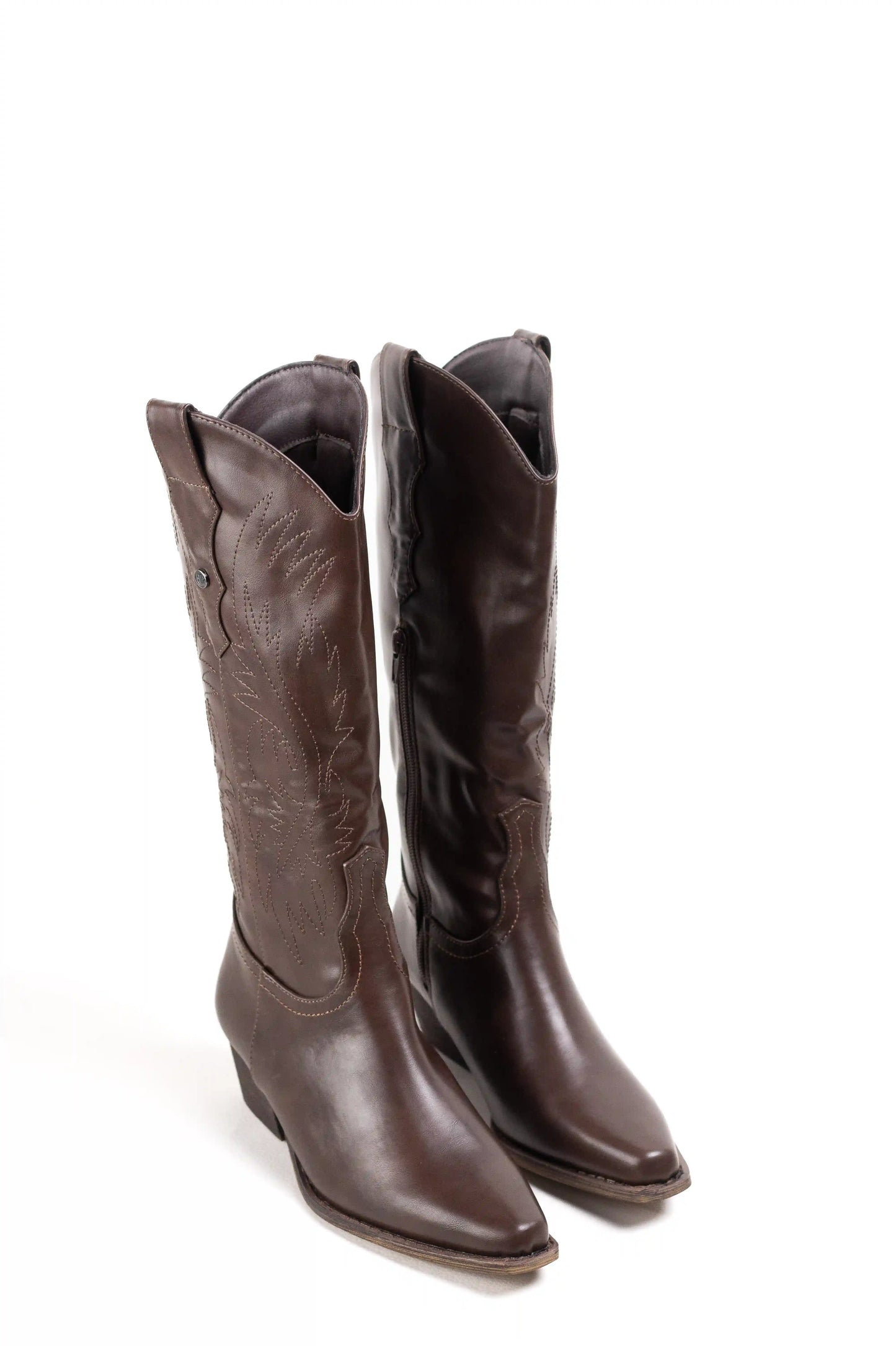 botas cowboy mujer con tacon bajo y cremallera estilo camperas western Coffee 39