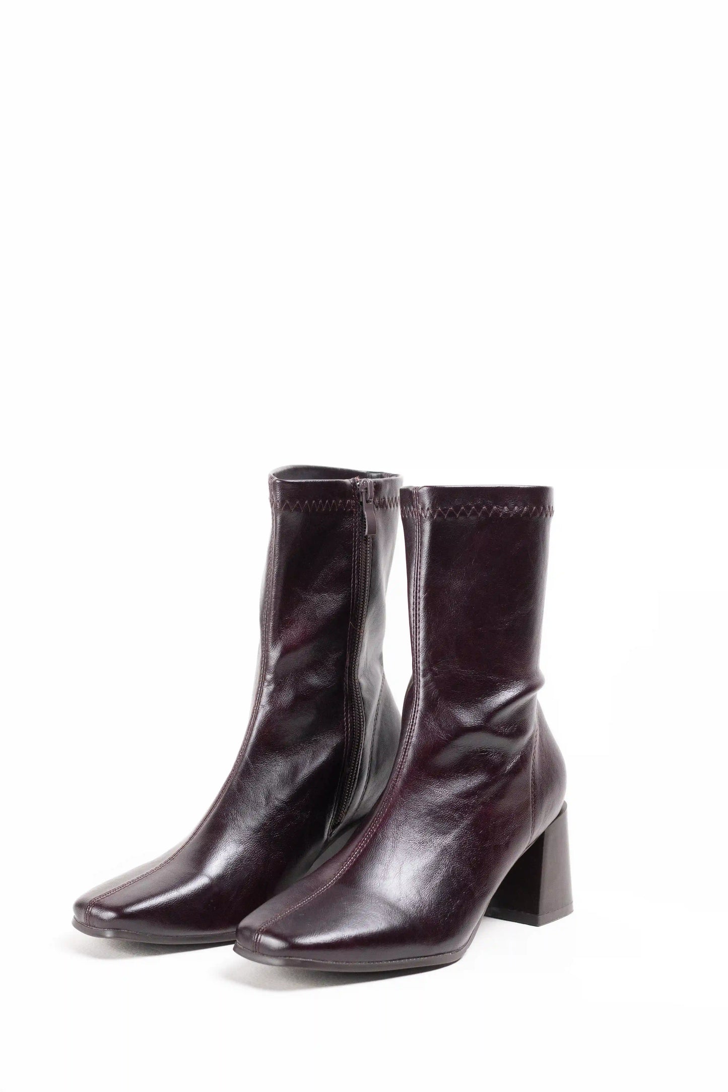 botines de piel sintetica con cana media punta fina y tacon ancho estable marron-2 38