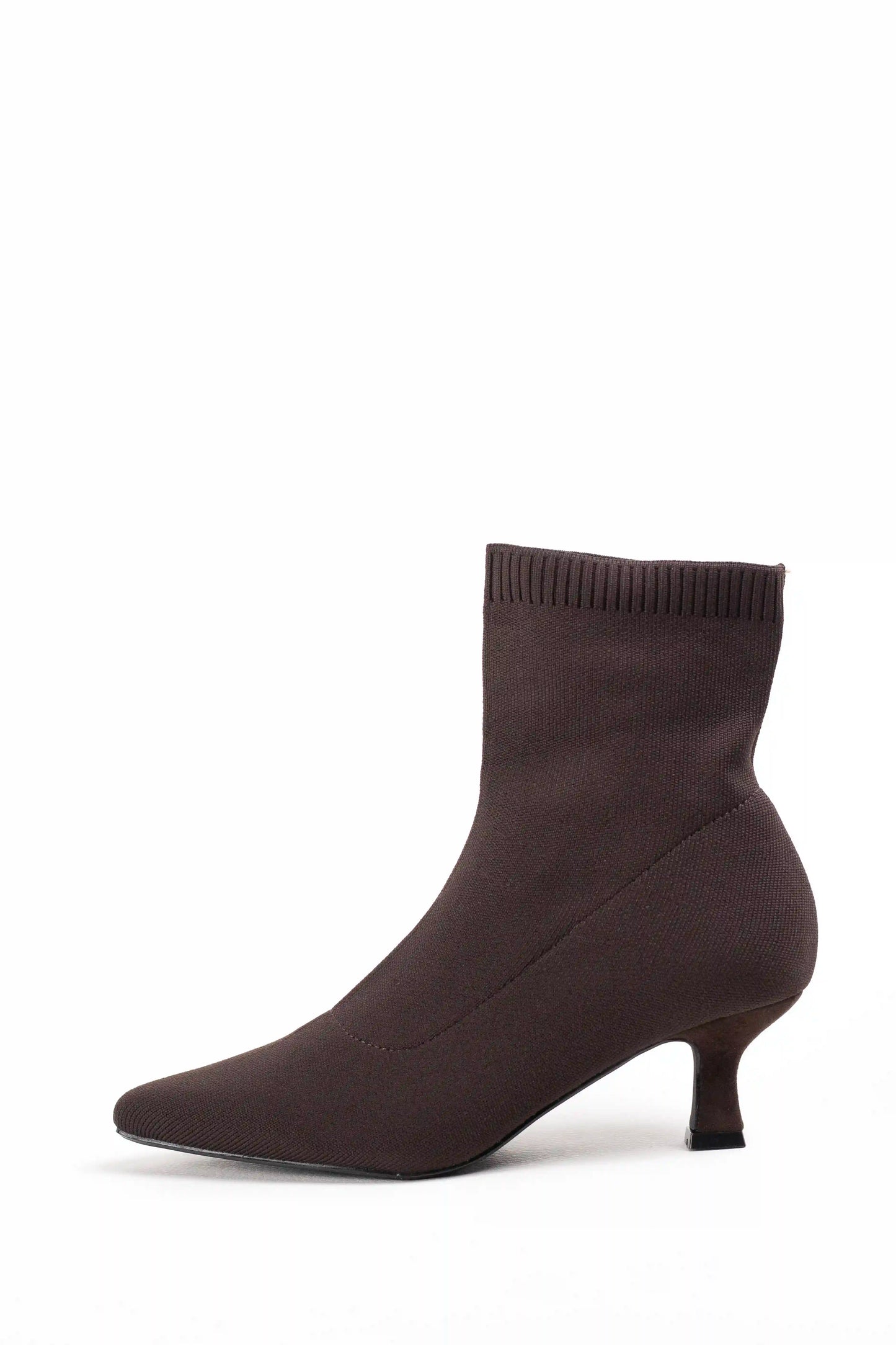 botin calcetin marron chocolate de punto elastico punta fina y tacon kitten heel Marrón 39