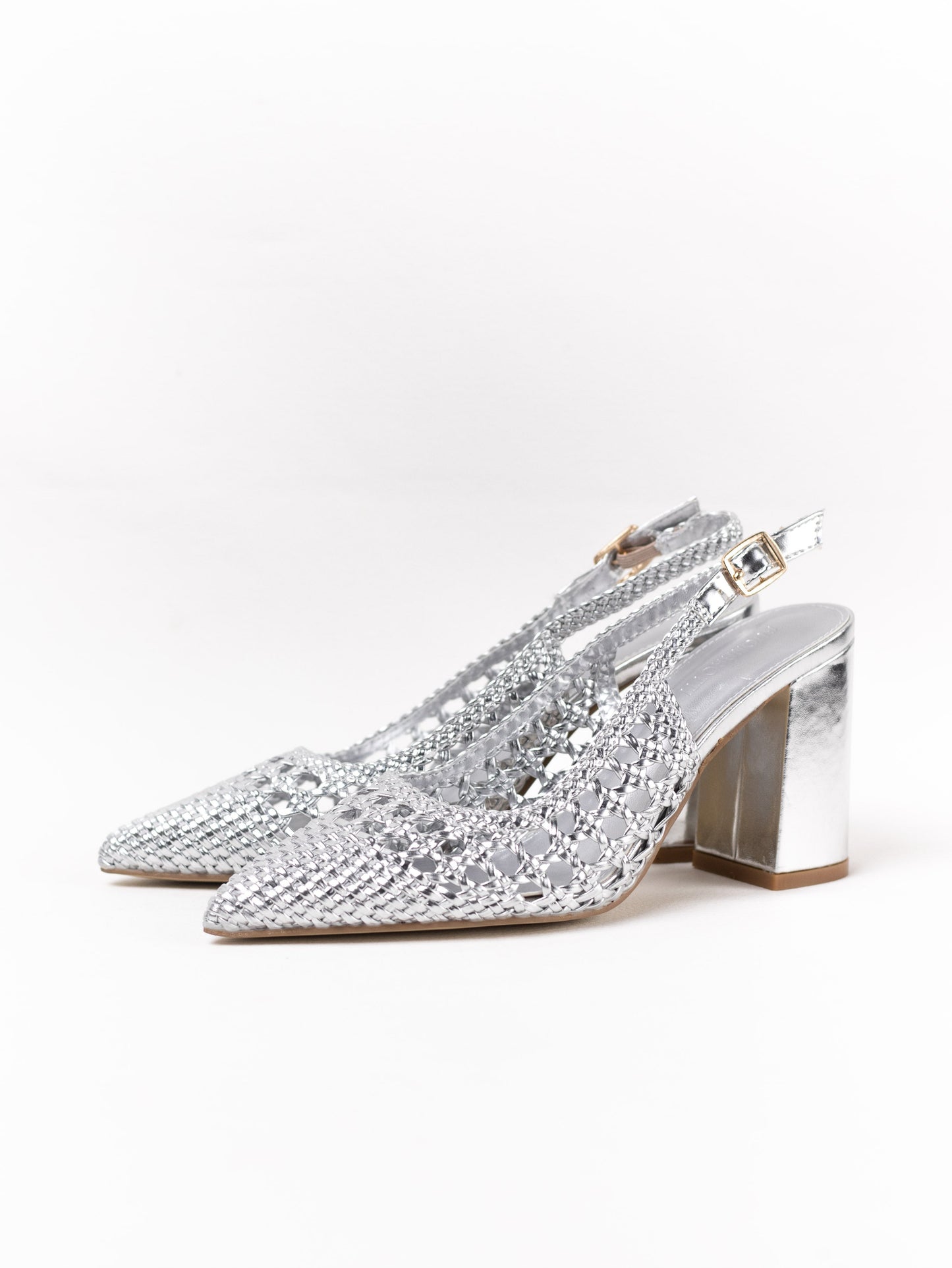 zapatos de tacon ancho diseno trenzadao Plateado 36