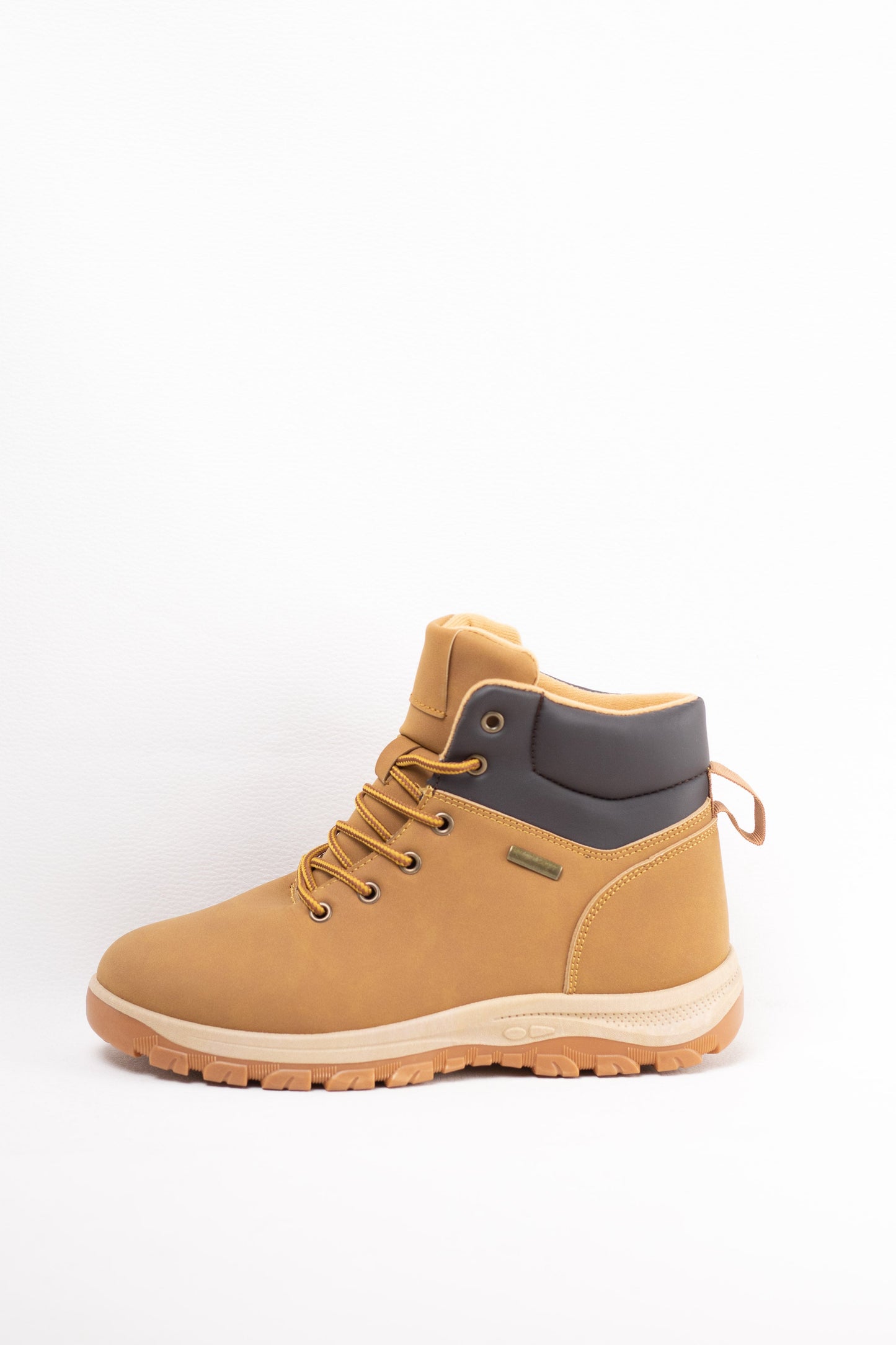 botas senderismo hombre con cordones Camel 45