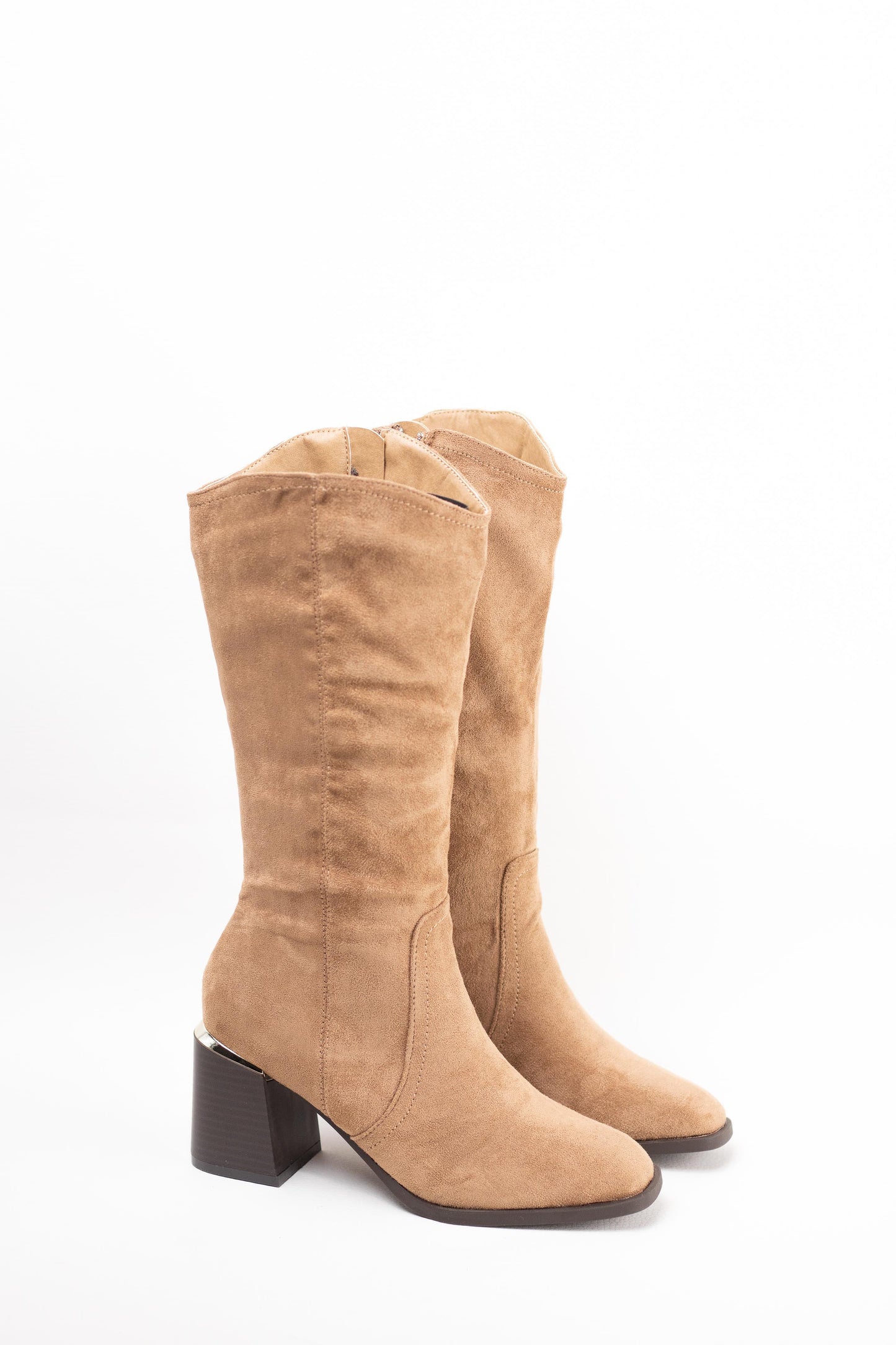 botas altas Camel 37