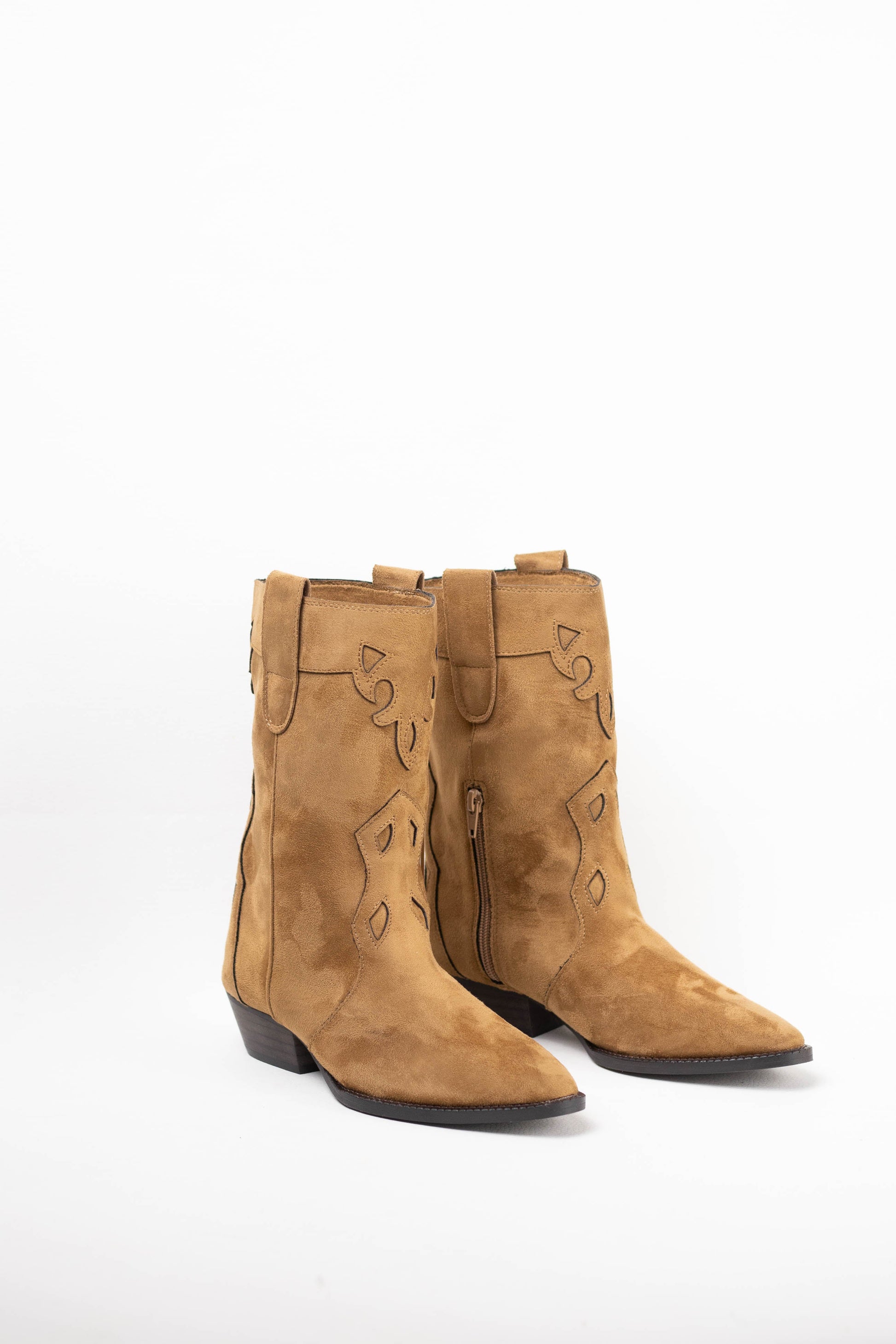 botas cowboy mujer combinadas con tacon bajo Camel 38