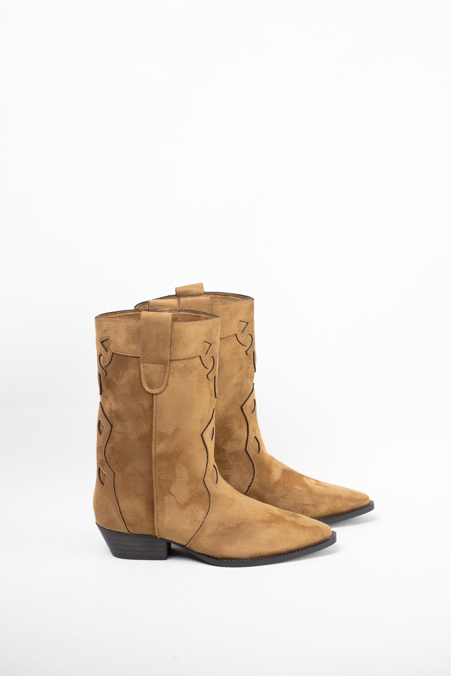 botas cowboy mujer combinadas con tacon bajo Camel 39