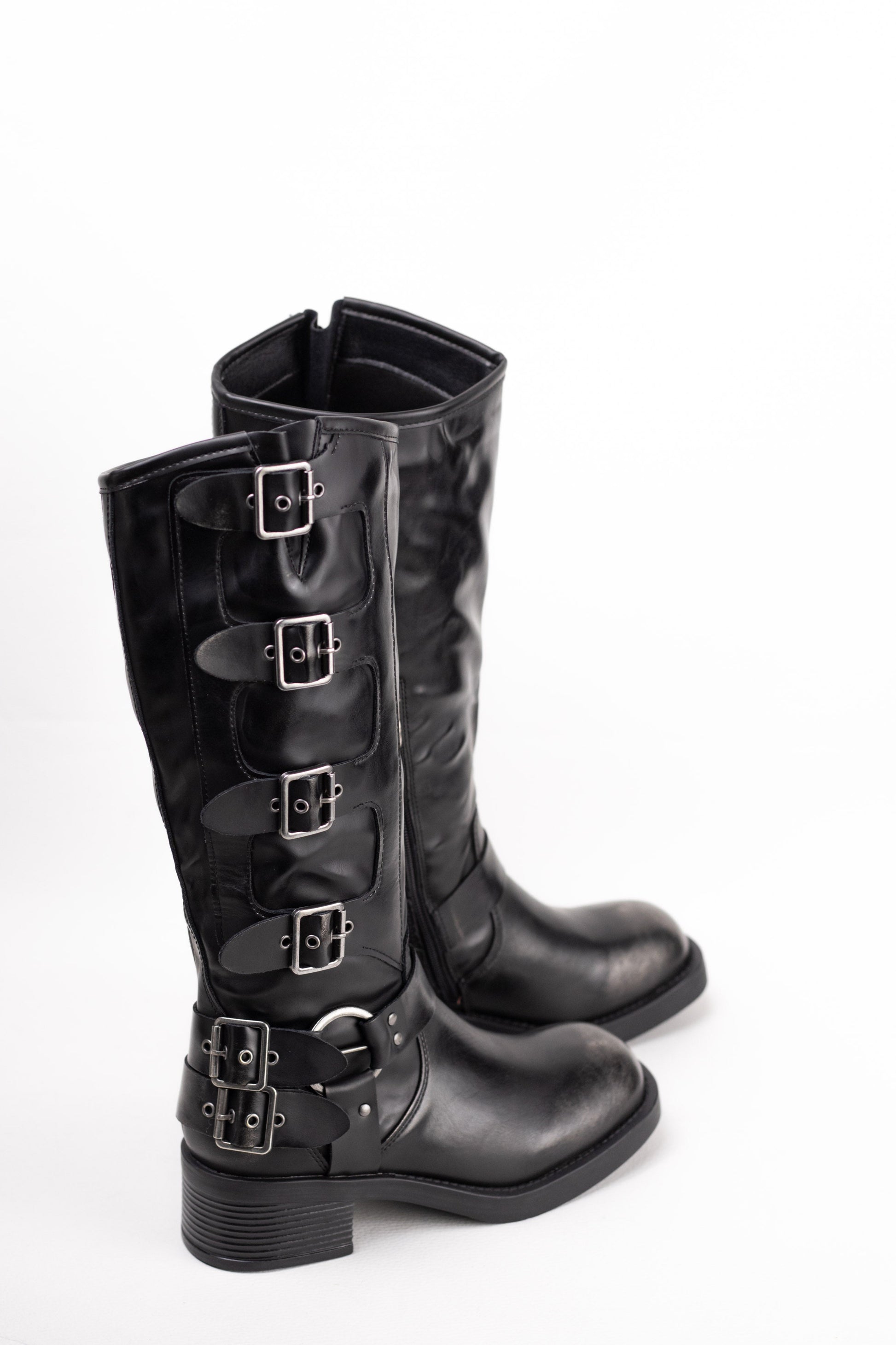 botas moteras mujer estilo punk con cremallera