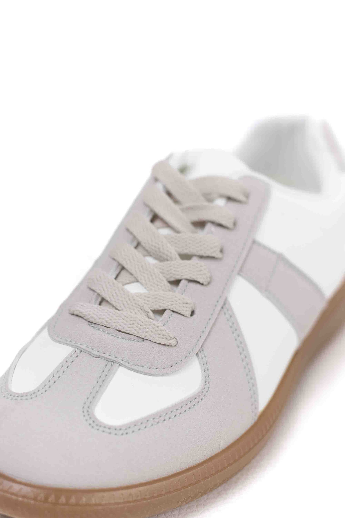 zapatillas retro mujer con cordones 1