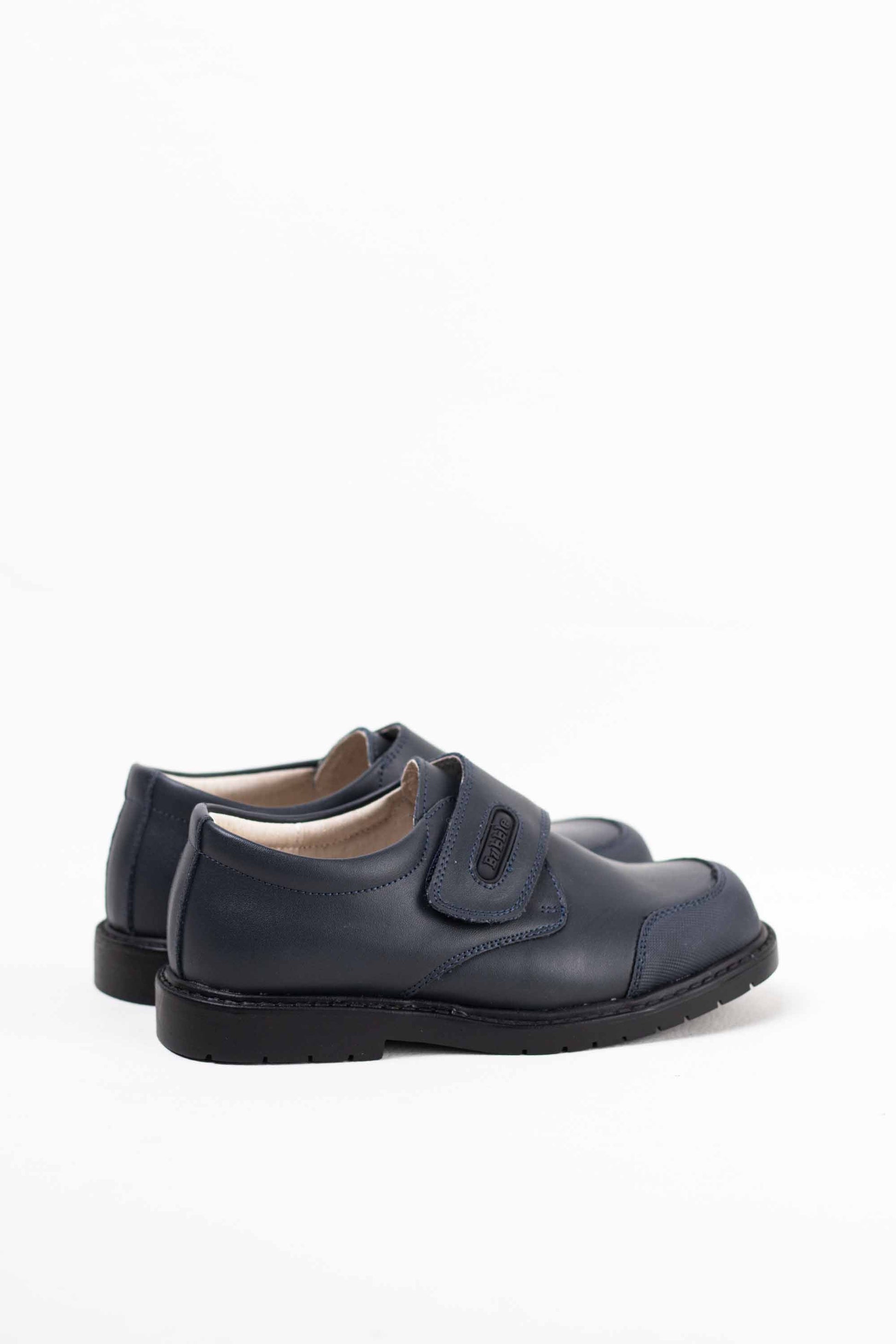 zapato colegial con velcro  