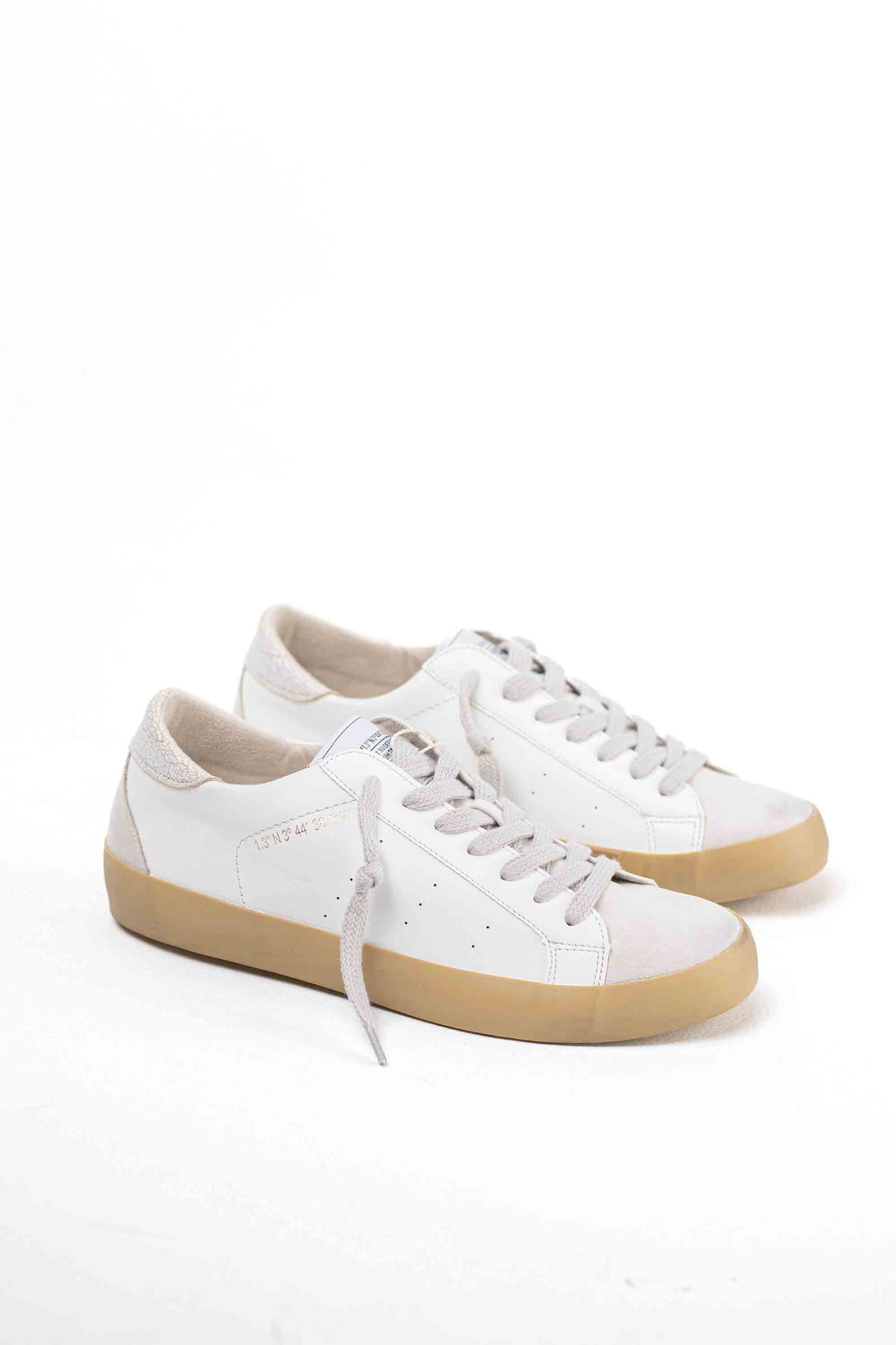 zapatilla deportiva estilo retro en combinacion de materiales Azul 41