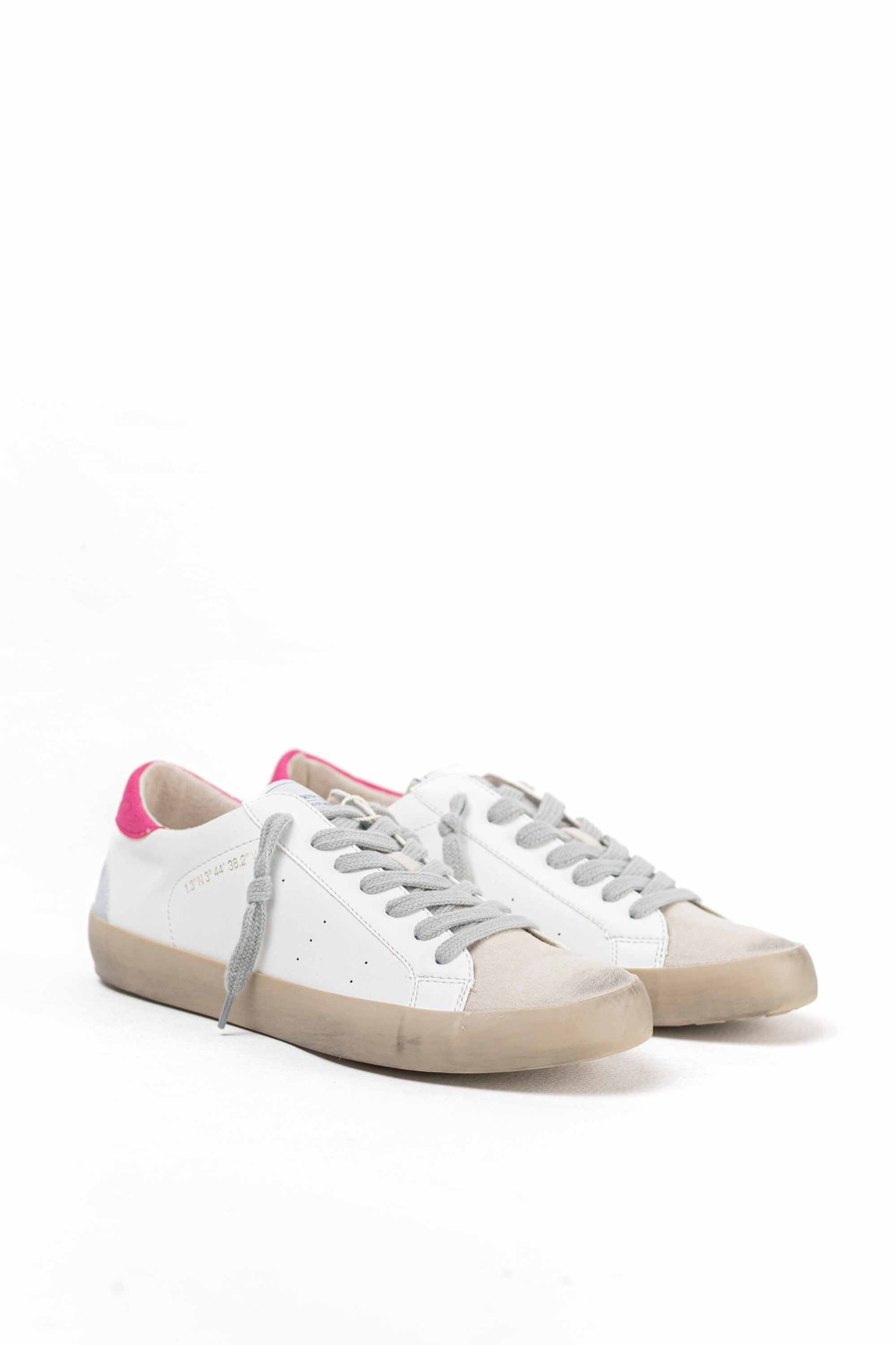 zapatilla deportiva estilo retro en combinacion de materiales Fucshia 37