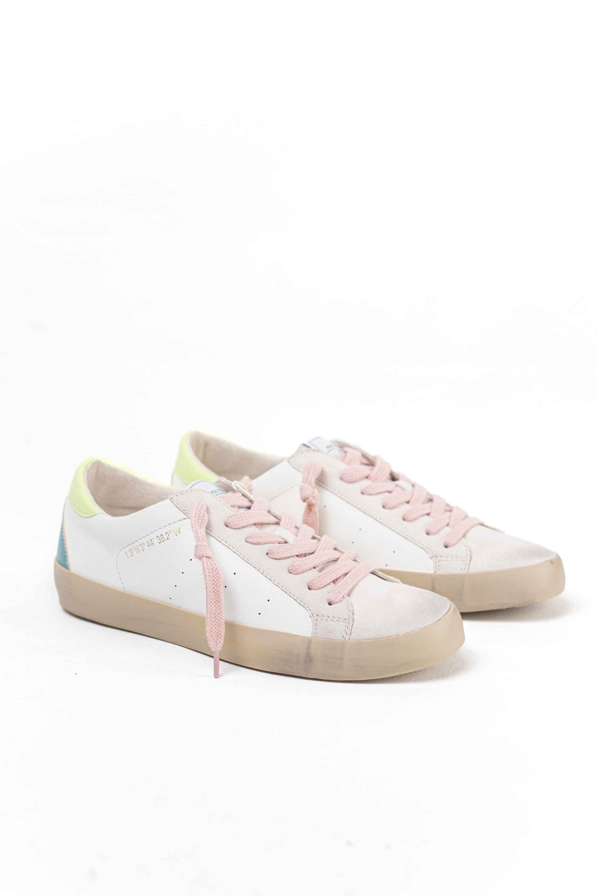 zapatilla deportiva estilo retro en combinacion de materiales Blanco 41