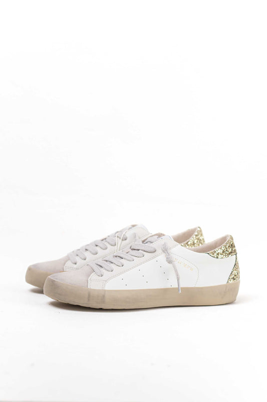 zapatilla deportiva estilo retro en combinacion de materiales Oro 36