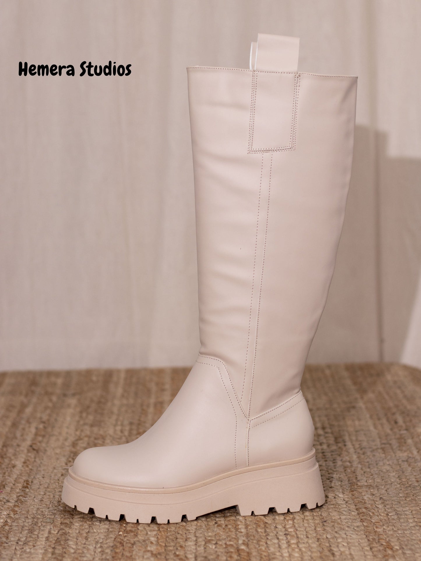 botas altas engomadas con plataforma Beige 38