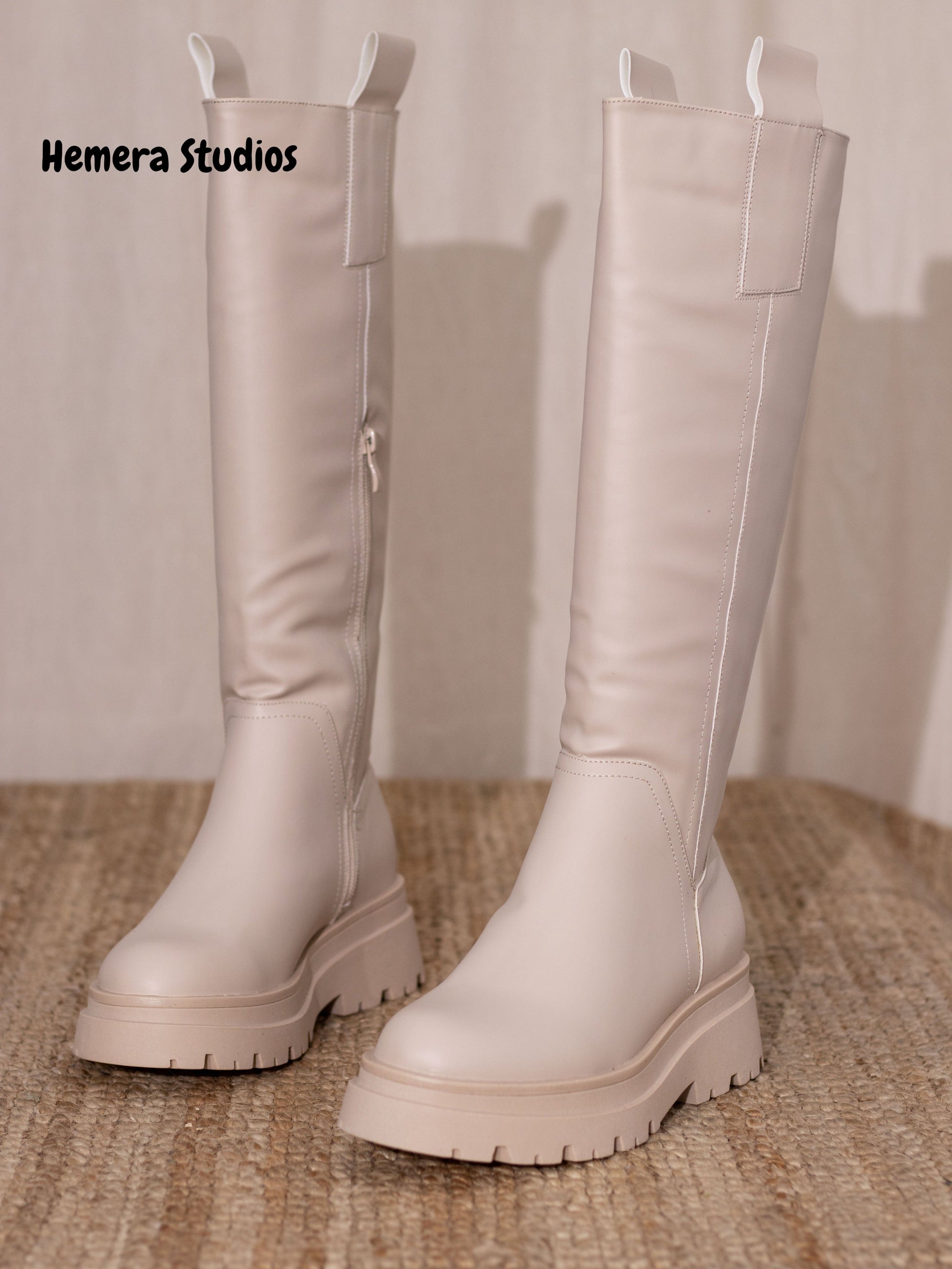 botas altas engomadas con plataforma Beige 37