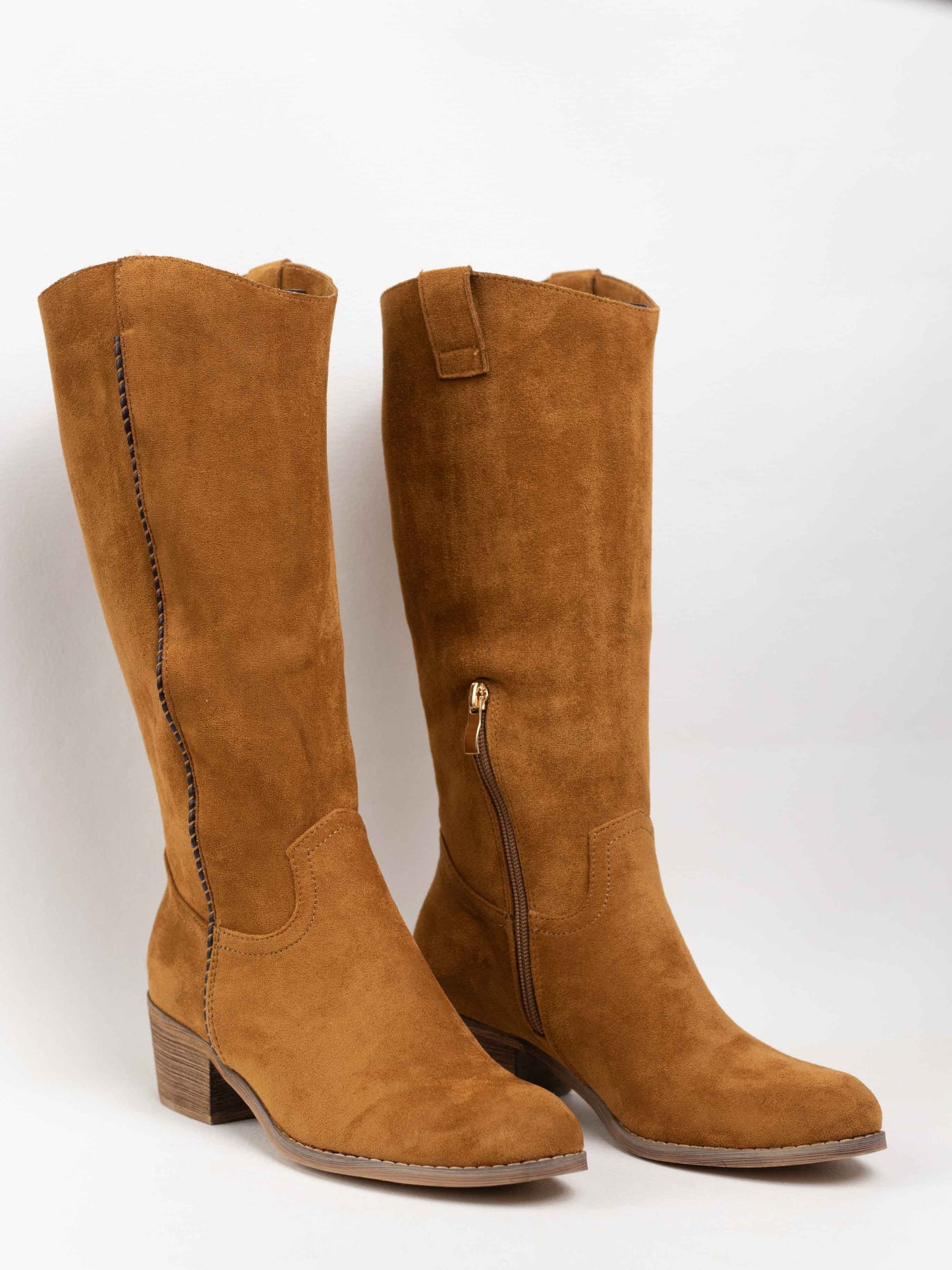 botas cowboy con tacon bajo Camel 37