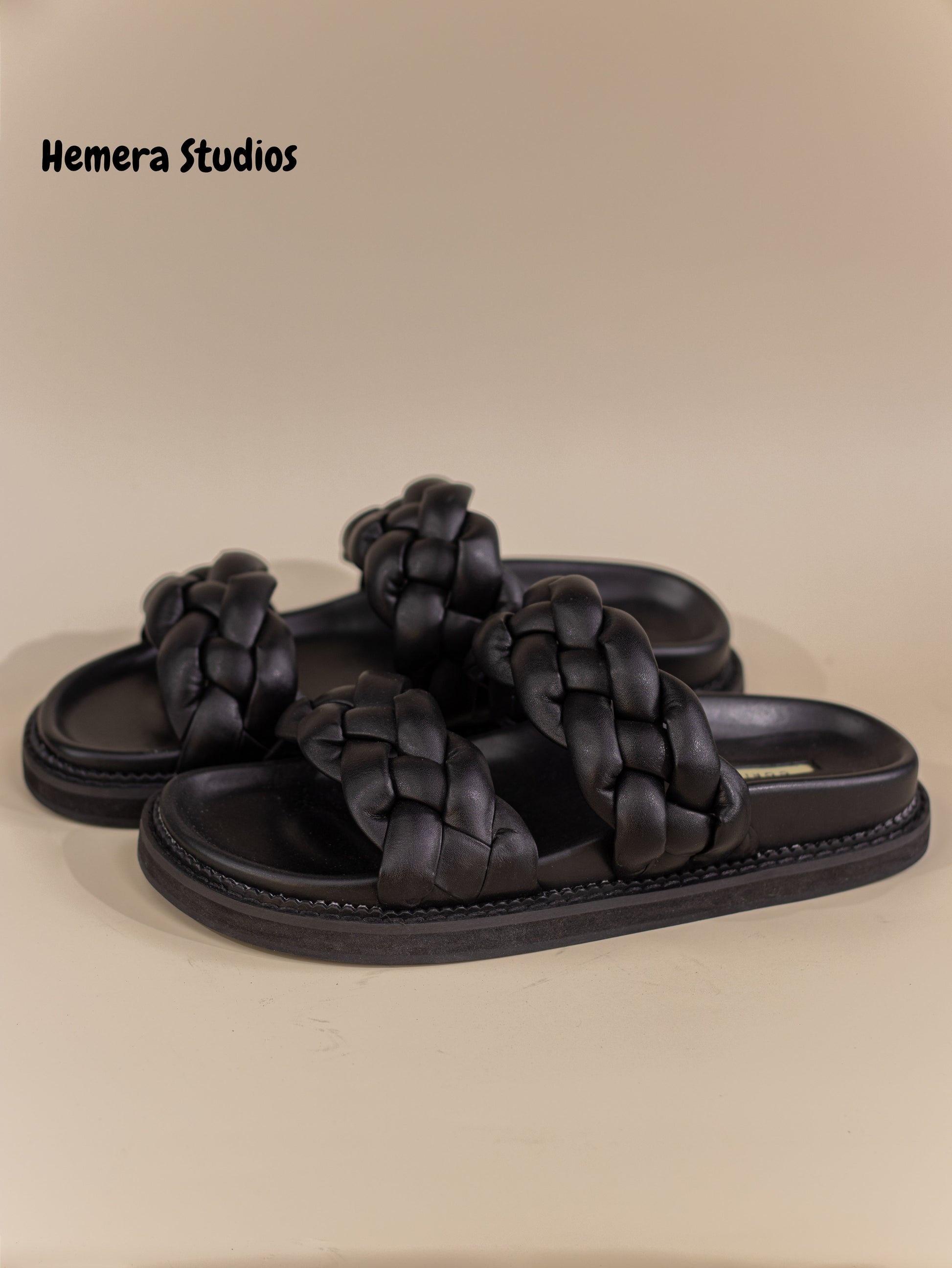sandalias planas con tiras trenzadas y suela gruesa Negro 40