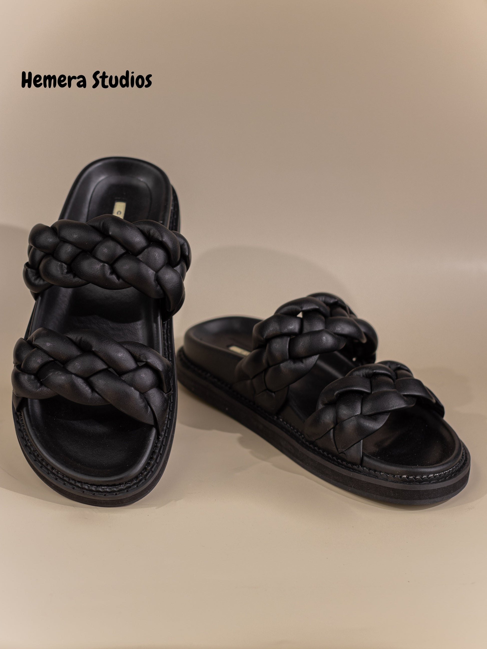 sandalias planas con tiras trenzadas y suela gruesa Negro 41