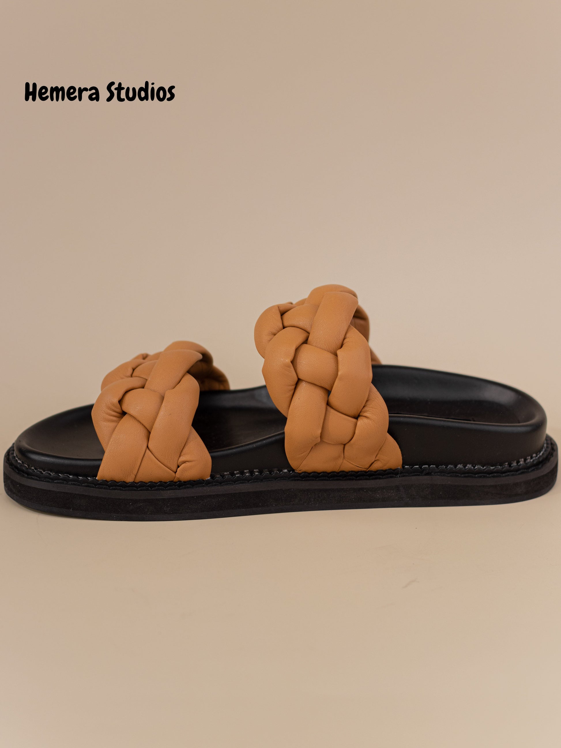 sandalias planas con tiras trenzadas y suela gruesa Negro 39