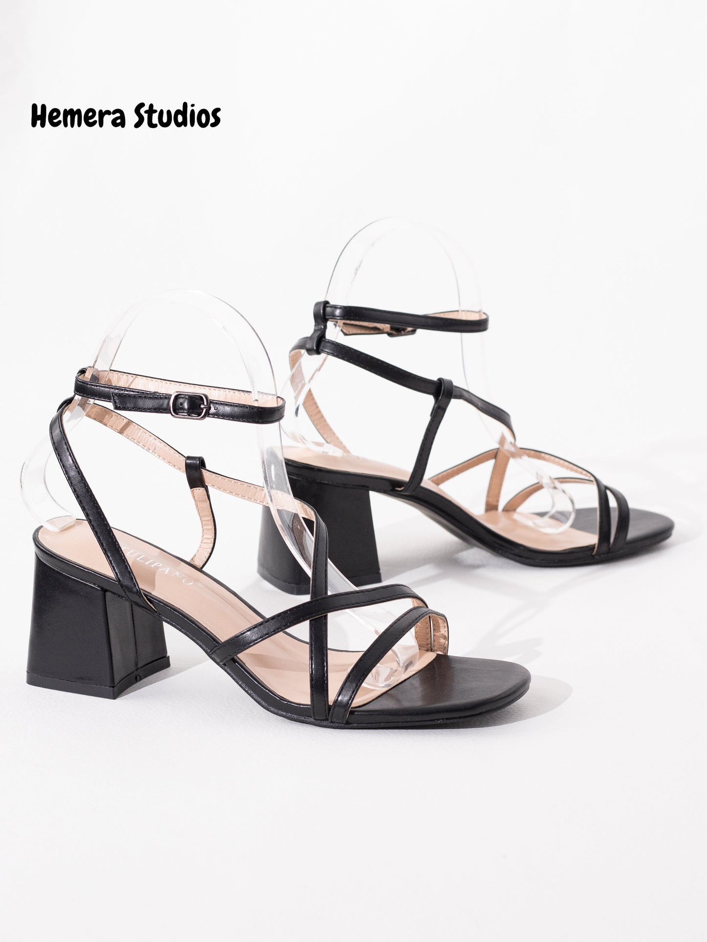 sandalias tacon con tiras finas Negra 37