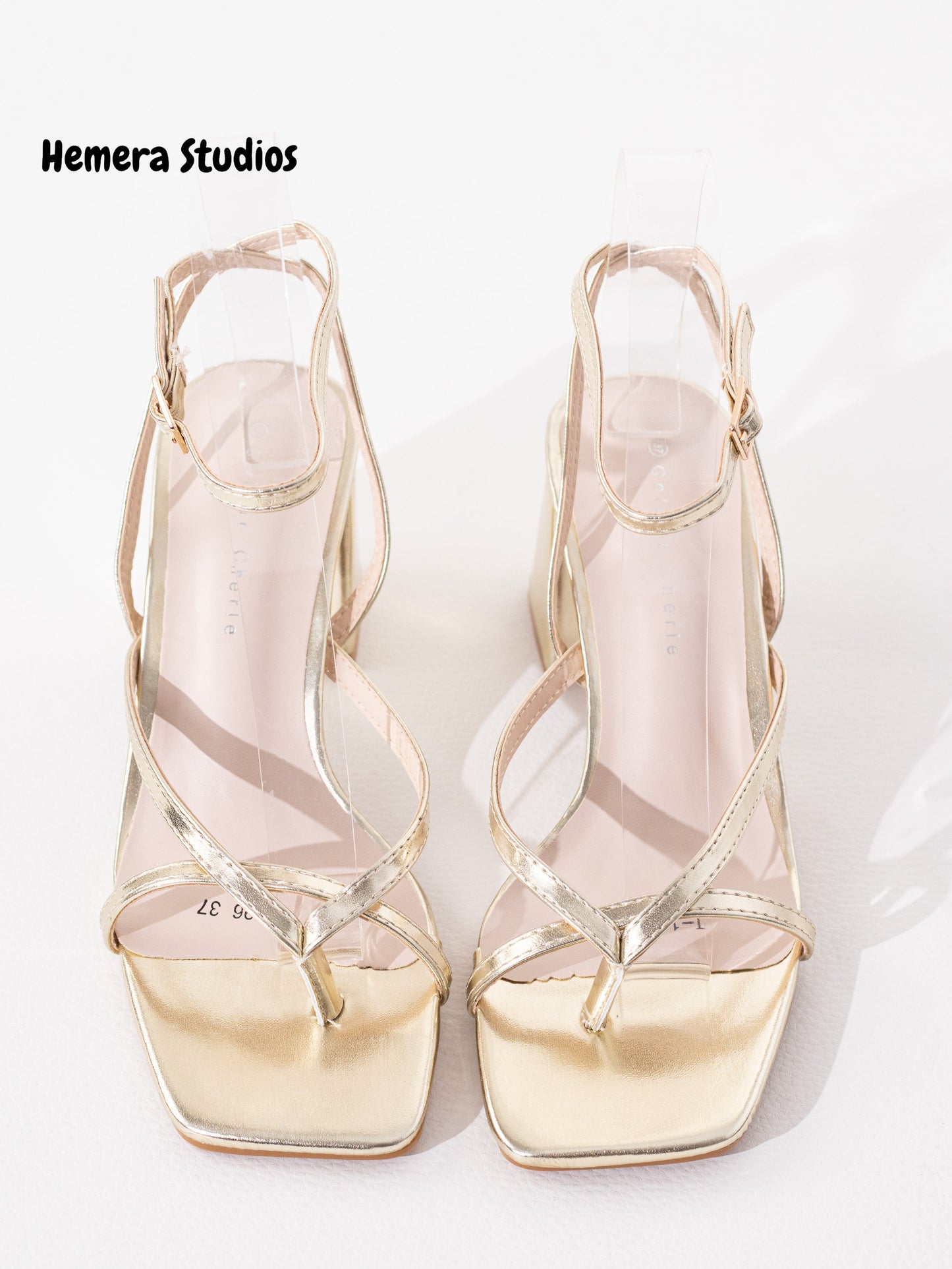 sandalias tacon de dedo Dorado 39