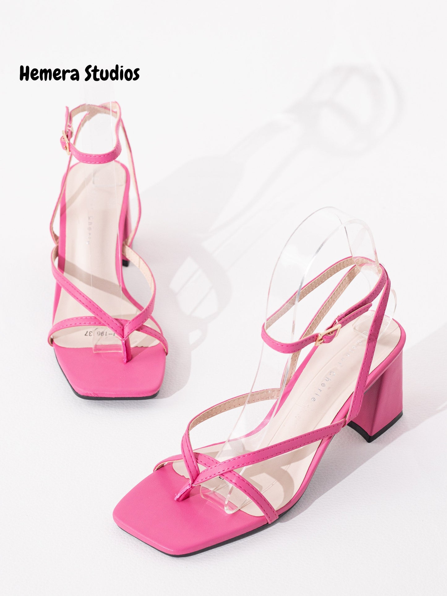 sandalias tacon de dedo Dorado 41