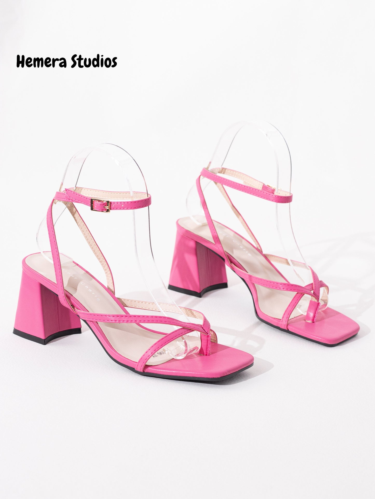 sandalias tacon de dedo Fuscia Neón 38