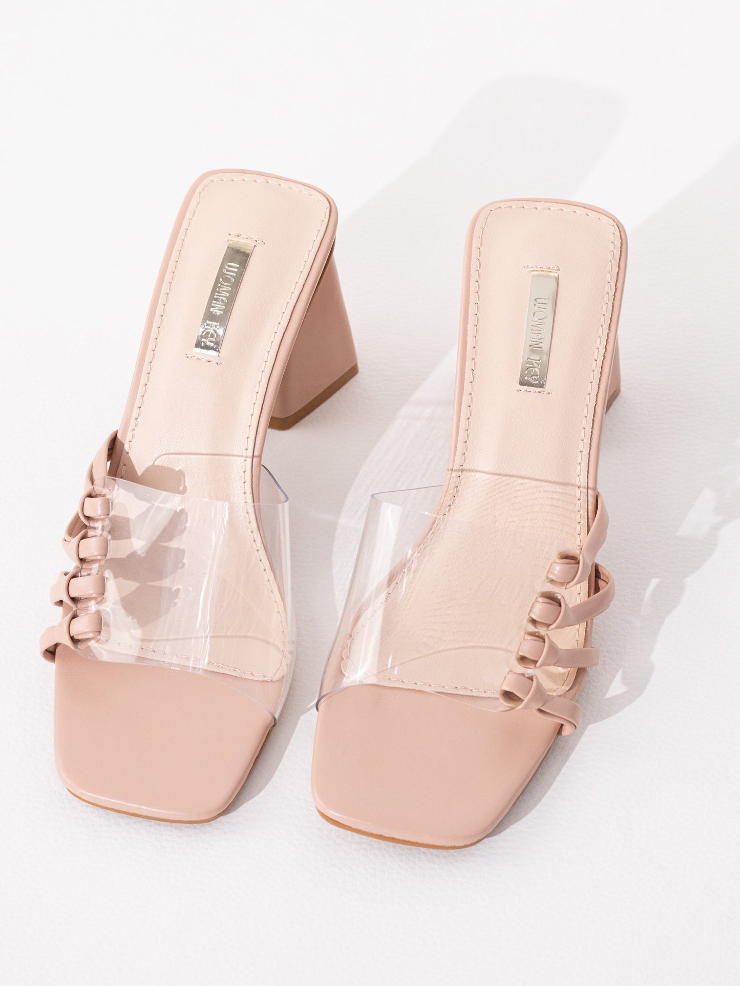 sandalias transparentes con tacon gordo Nude 37