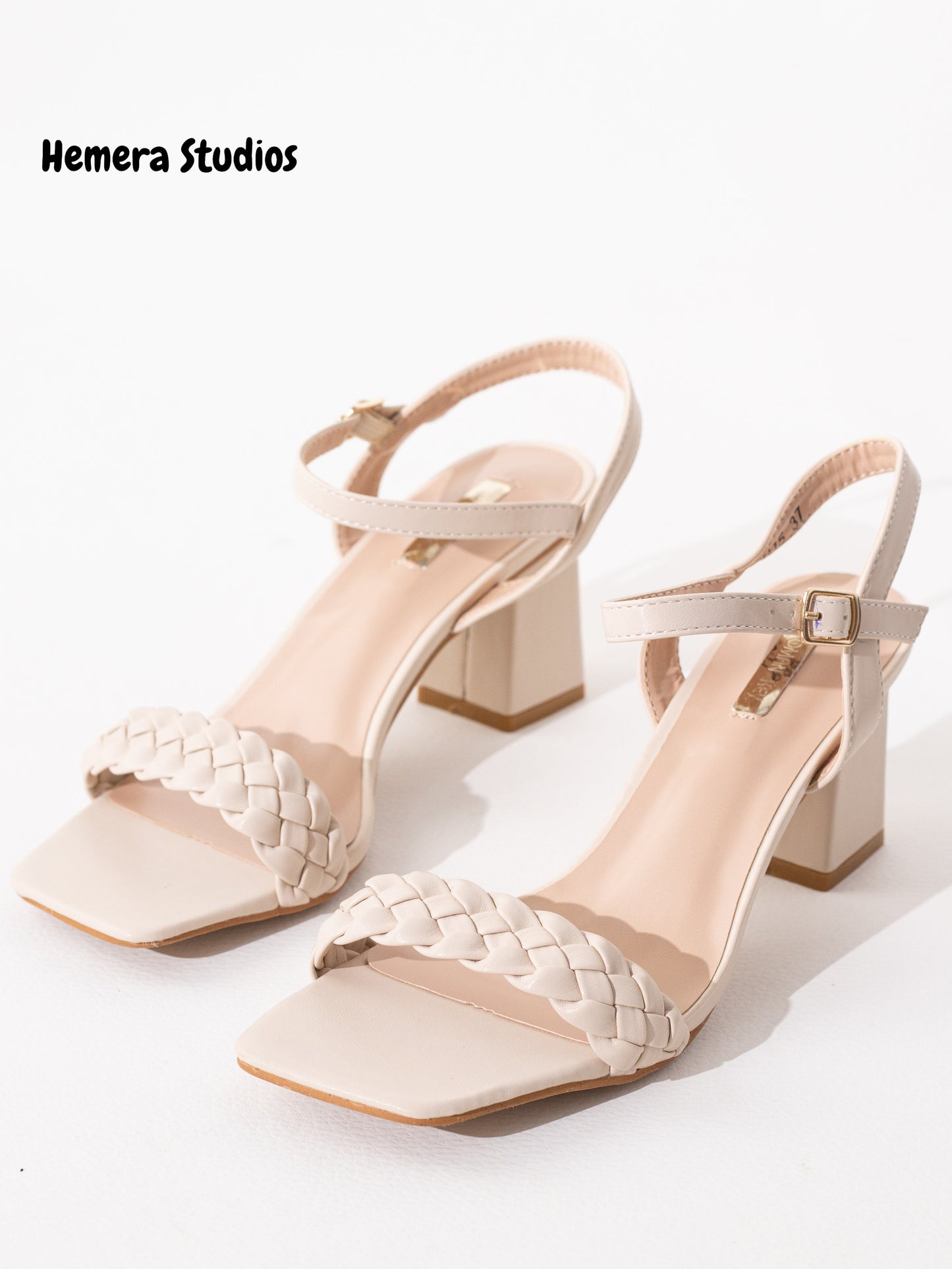 sandalias trenzadas 38 Nude